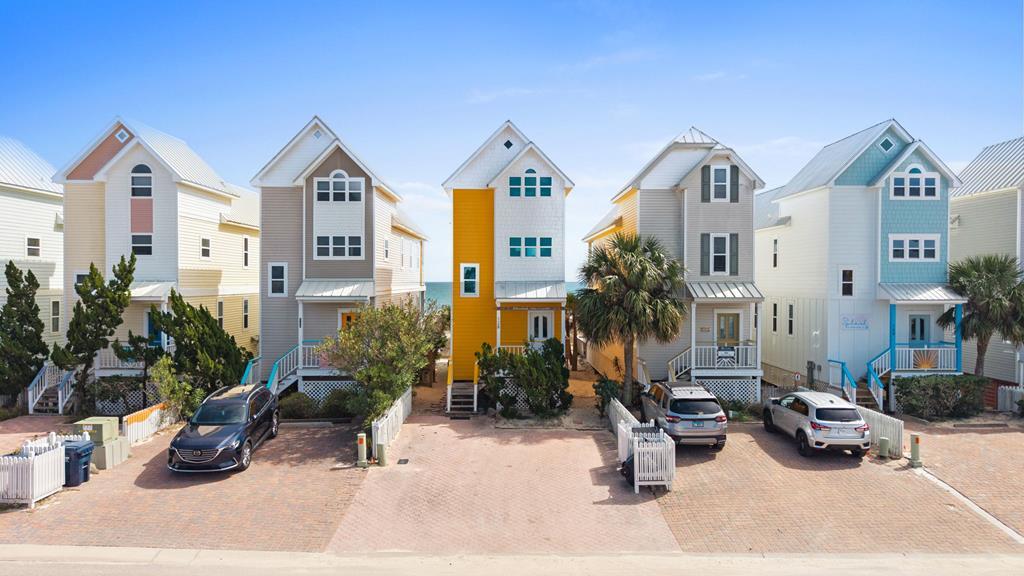 128 E Gorrie Dr, St. George Island