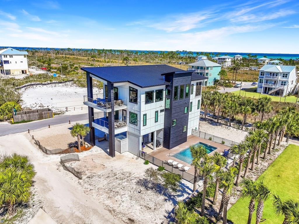 563 Secluded Dunes Dr, Port St. Joe