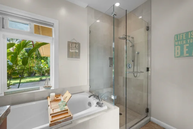 Listing Image for 11 Pua Niu Way B 25 of 40