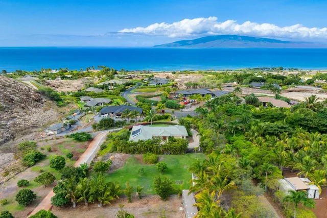 Listing Image for 11 Pua Niu Way B 39 of 40