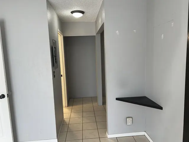 Listing Image for 140 Uwapo Rd 22-202 12 of 21
