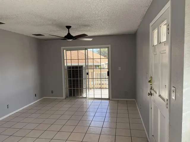 Listing Image for 140 Uwapo Rd 22-202 5 of 21