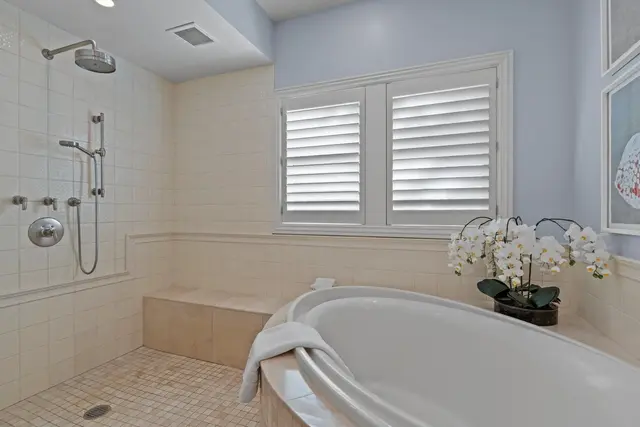 Listing Image for 23 Makakehau St L3 32 of 47