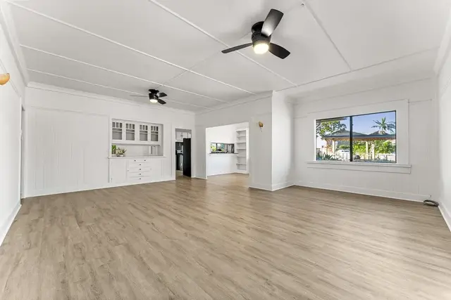 Listing Image for 9 Lana St 11 of 42