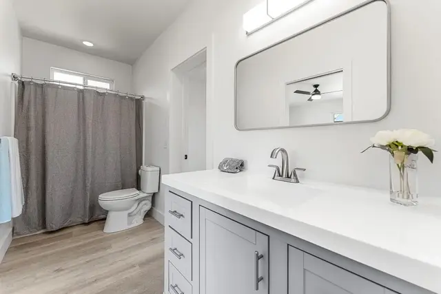 Listing Image for 9 Lana St 32 of 42