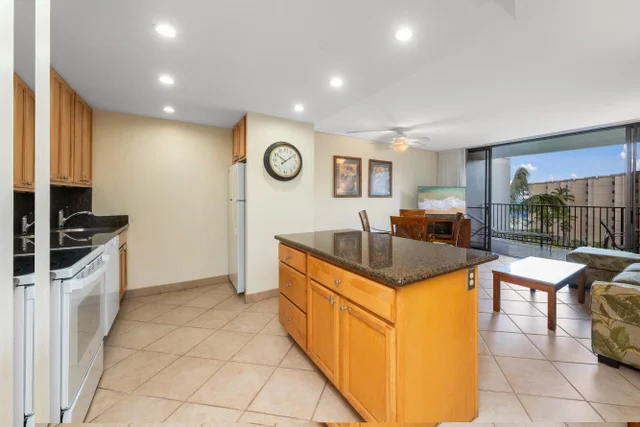 Listing Image for 3445 Lower Honoapiilani Rd 737 15 of 45