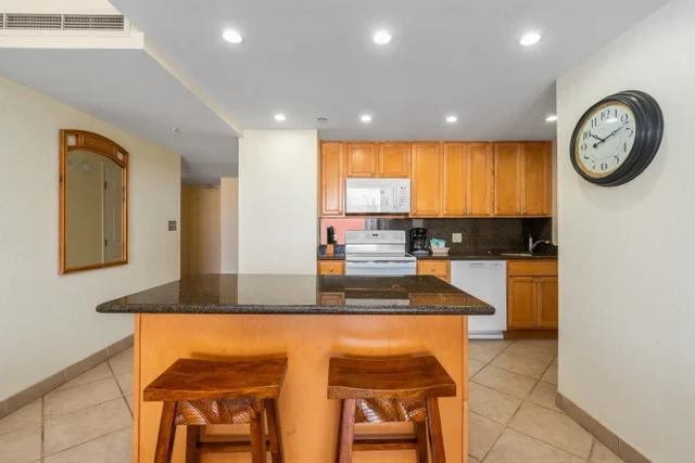 Listing Image for 3445 Lower Honoapiilani Rd 737 19 of 45