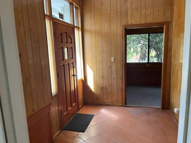 Listing Image for 128 Mission St 10 of 11