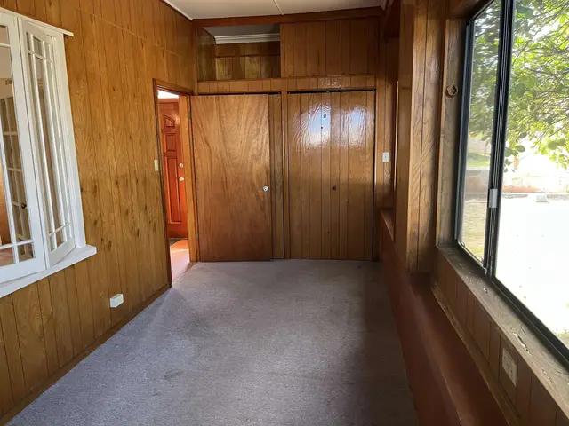 Listing Image for 128 Mission St 11 of 11
