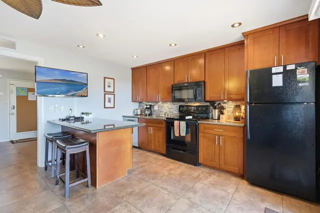 Listing Image for 25 Wailana Pl 6 15 of 39