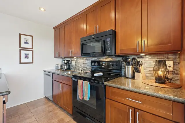 Listing Image for 25 Wailana Pl 6 25 of 39