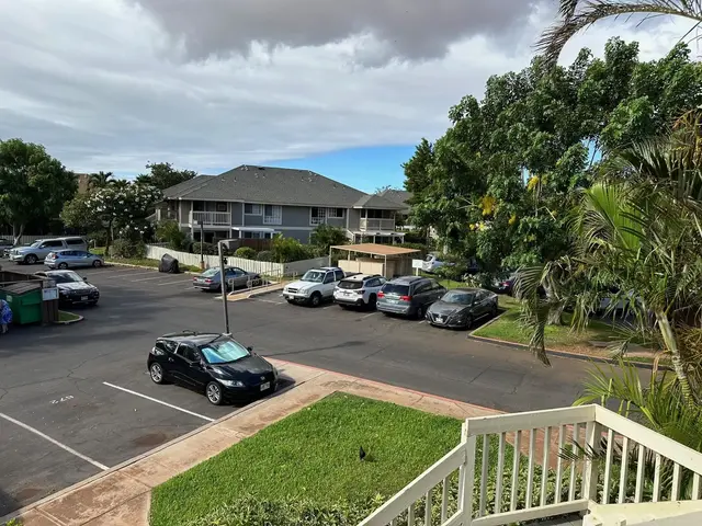Listing Image for 140 Uwapo Rd 36-202 12 of 17