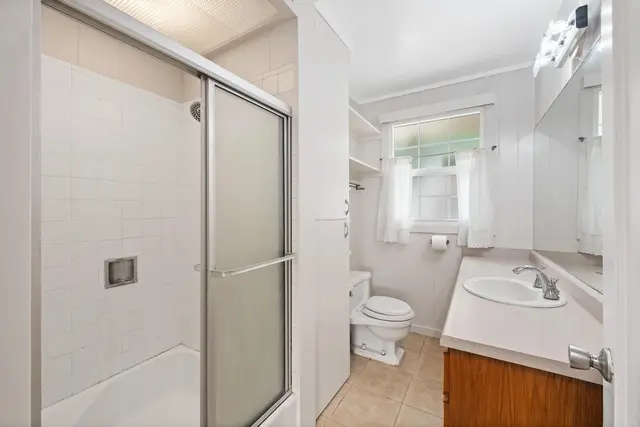 Listing Image for 451 Lauone Pl 11 of 34