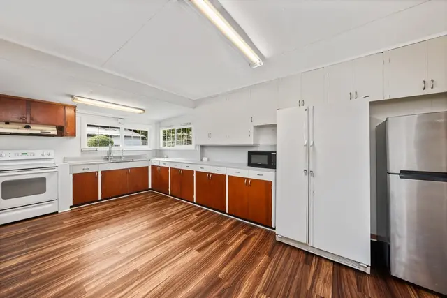 Listing Image for 451 Lauone Pl 6 of 34