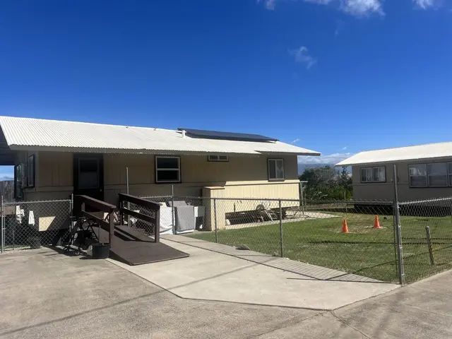 Listing Image for 35 Lehuapueo Pl 1 of 34