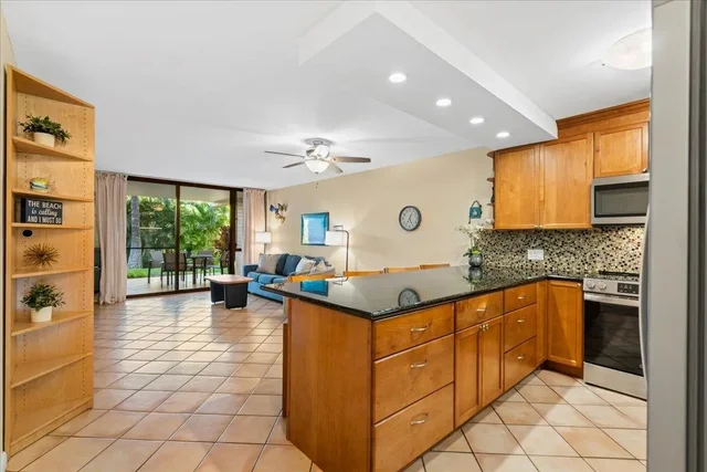 Listing Image for 2695 S Kihei Rd 6-109 1 of 49
