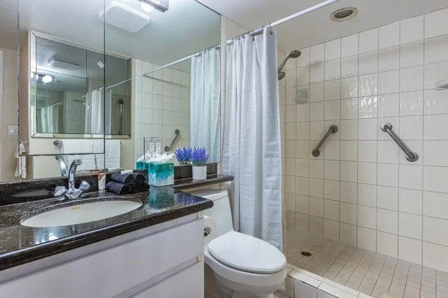 Listing Image for 70 Hauoli St 220 22 of 50