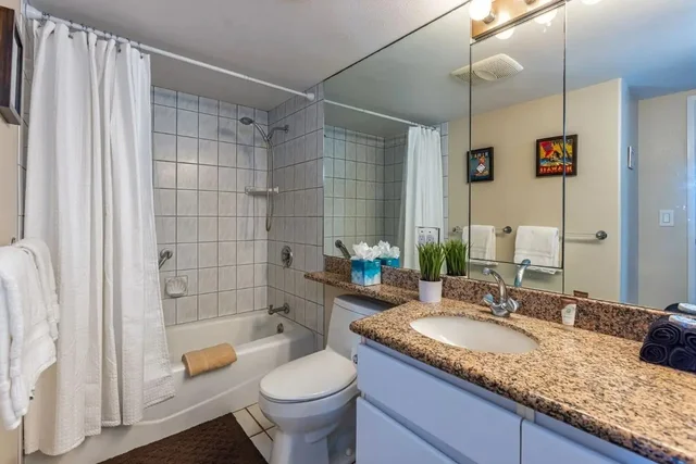 Listing Image for 70 Hauoli St 220 26 of 50