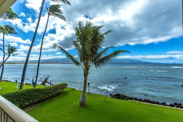 Listing Image for 70 Hauoli St 220 8 of 50