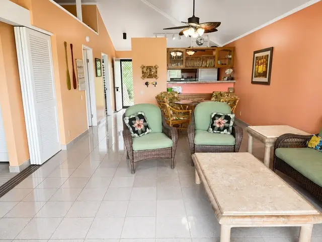 Listing Image for 50 Kepuhi Pl 202 10 of 27