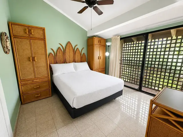 Listing Image for 50 Kepuhi Pl 202 14 of 27