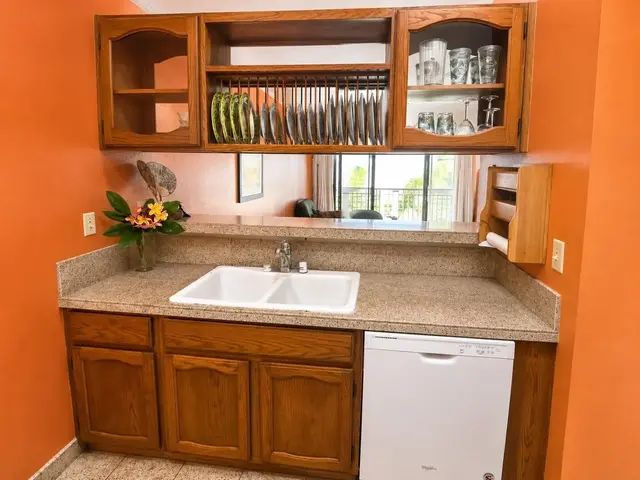 Listing Image for 50 Kepuhi Pl 202 6 of 27