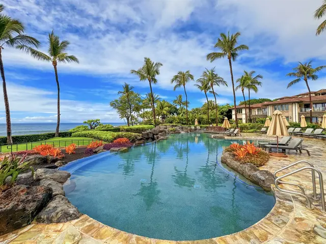 Listing Image for 3800 Wailea Alanui Blvd Ph-209 3 of 42