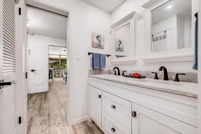 Listing Image for 3660 Lower Honoapiilani Rd 112 14 of 48