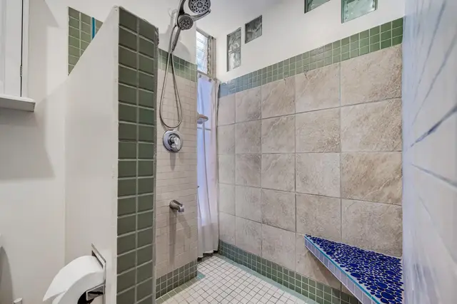 Listing Image for 3660 Lower Honoapiilani Rd 112 17 of 48