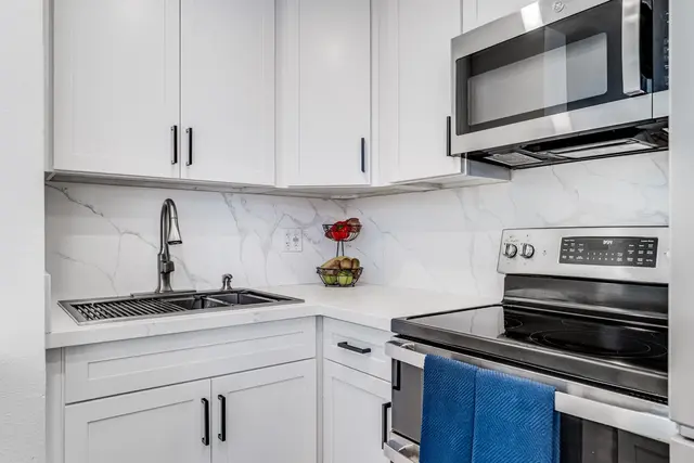 Listing Image for 3660 Lower Honoapiilani Rd 112 7 of 48