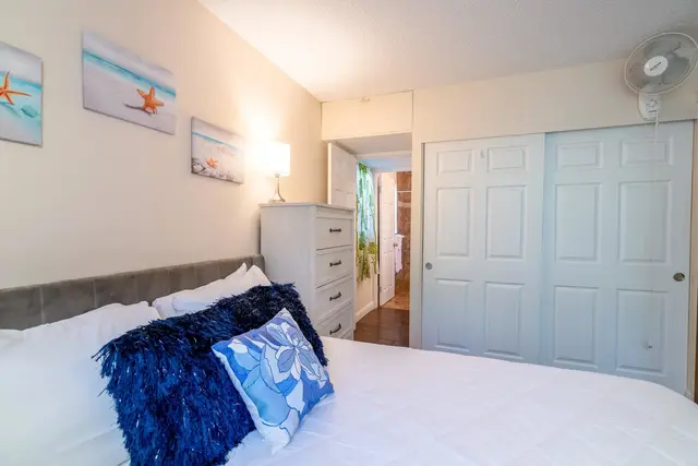 Listing Image for 280 Hauoli St A14 16 of 21