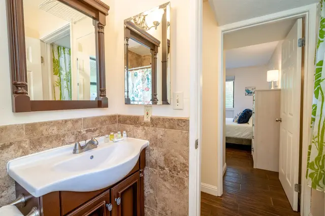 Listing Image for 280 Hauoli St A14 19 of 21