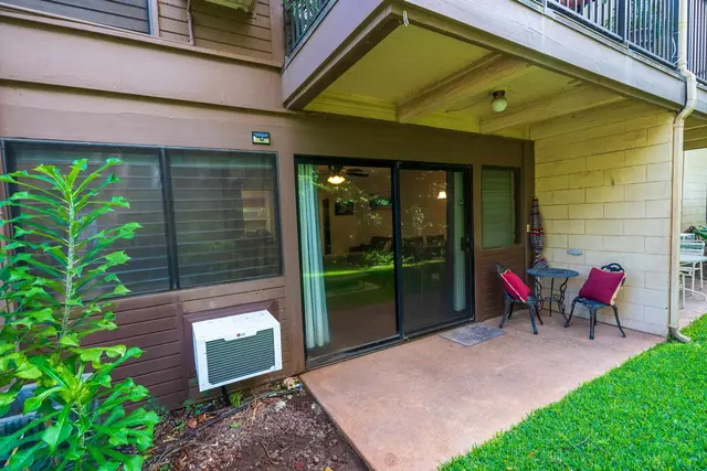 Listing Image for 280 Hauoli St A14 20 of 21