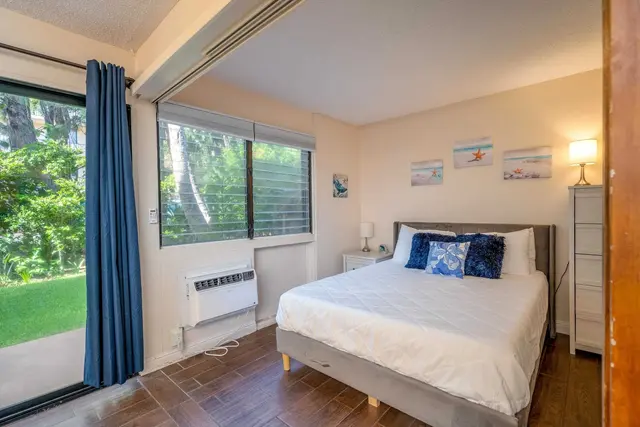 Listing Image for 280 Hauoli St A14 4 of 21