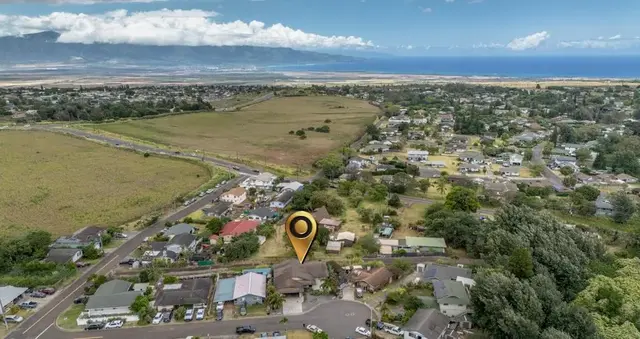 Listing Image for 305 Iini Way 2 of 22