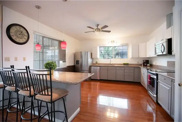 Listing Image for 305 Iini Way 8 of 22