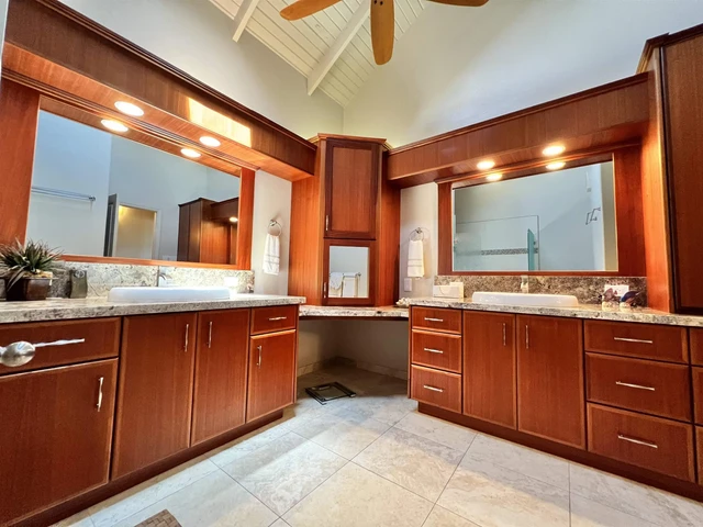 Listing Image for 100 Lio Pl G-2 13 of 32