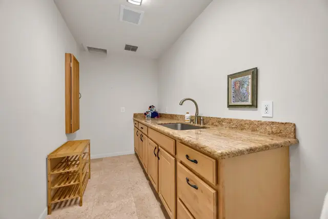 Listing Image for 390 Pualoa Nani Pl 545 33 of 42