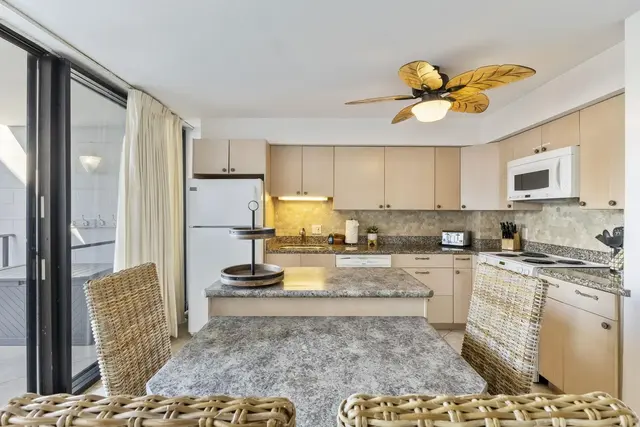 Listing Image for 2653 S Kihei Rd 305 4 of 39