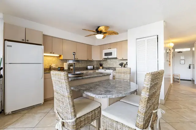 Listing Image for 2653 S Kihei Rd 305 6 of 39