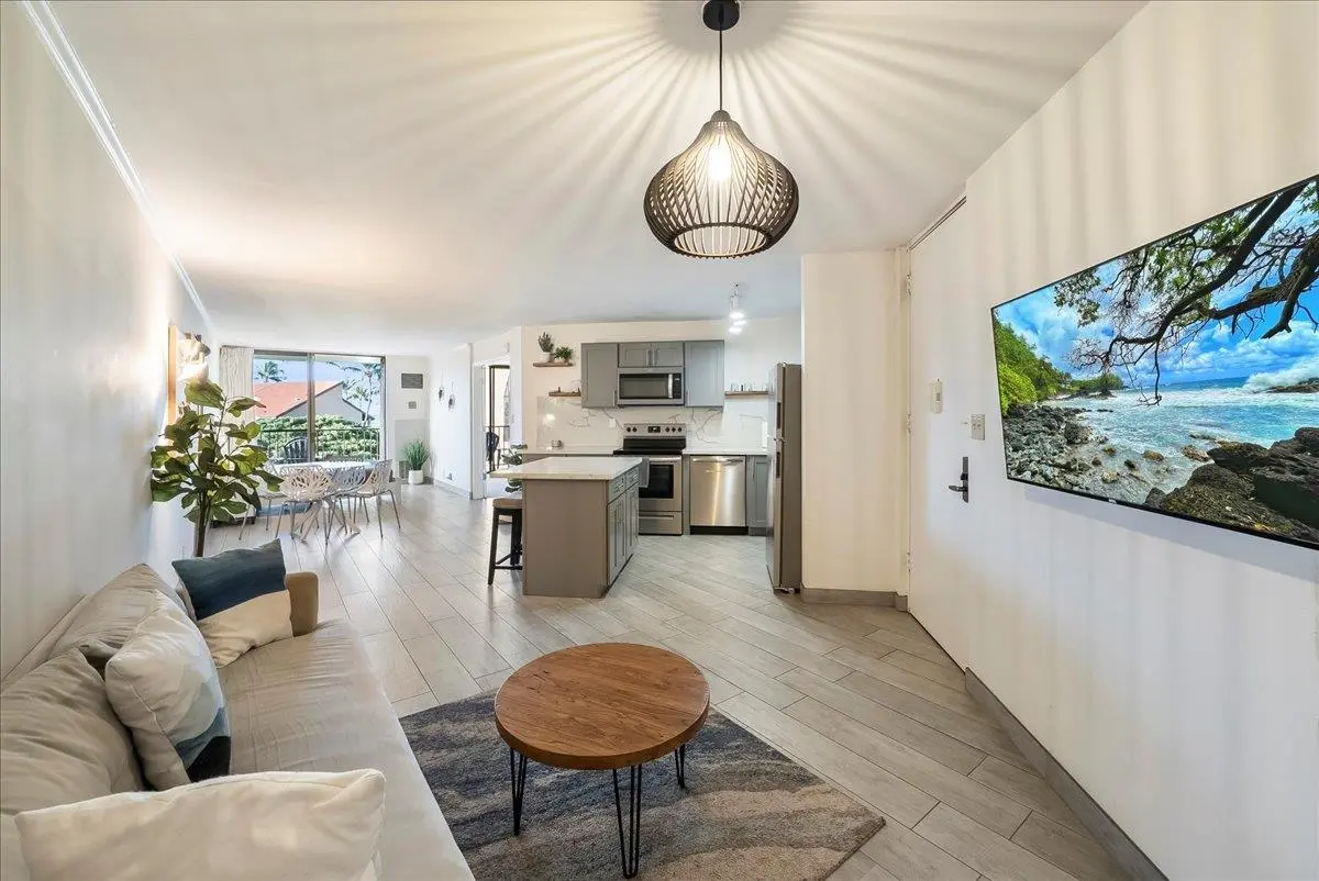 Photo of Listing #408492