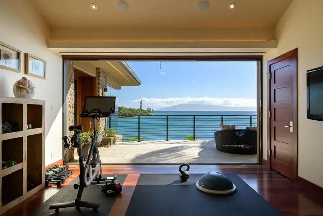 Listing Image for 4809 Lower Honoapiilani Rd 28 of 50