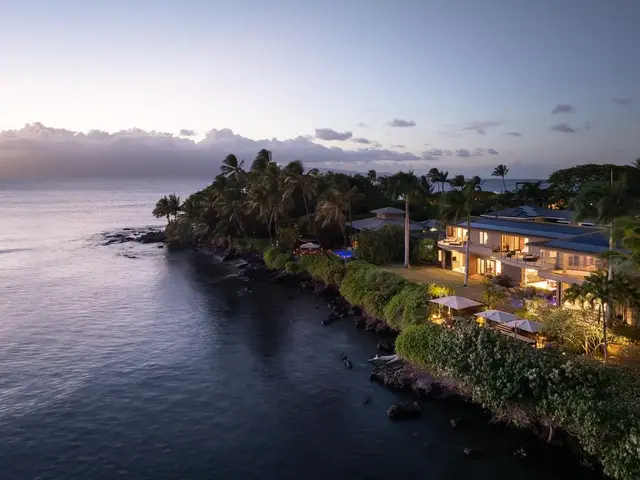 Listing Image for 4809 Lower Honoapiilani Rd 48 of 50