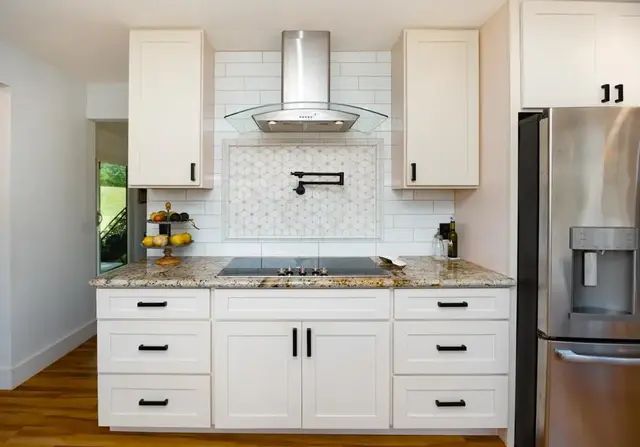 Listing Image for 1200 Ehu Rd A 13 of 48