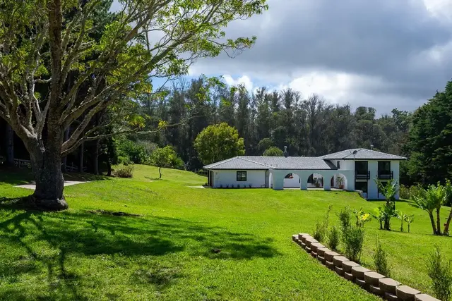 Listing Image for 1200 Ehu Rd A 4 of 48