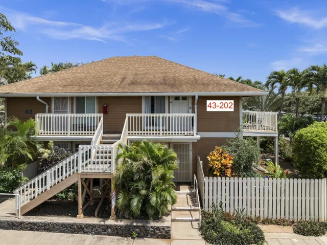 Listing Image for 140 Uwapo Rd 43-202 26 of 30