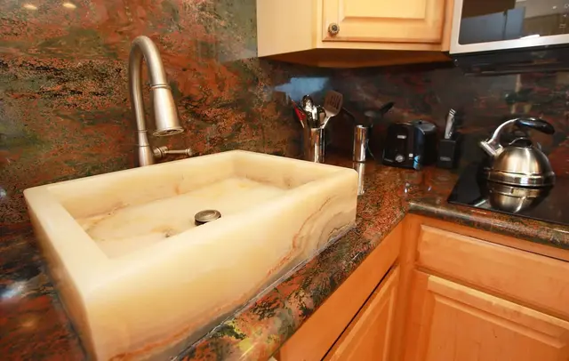Listing Image for 3601 Lower Honoapiilani Rd 408 4 of 28
