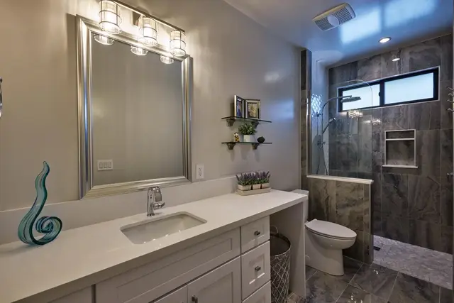 Listing Image for 50 Kaalele Pl 16 of 31