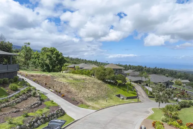 Listing Image for 24 Ka'alele Pl 336 3 of 8