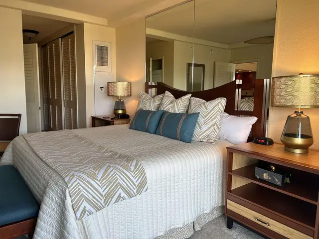 Listing Image for 2481 Kaanapali Pkwy 1070/e 10 of 28